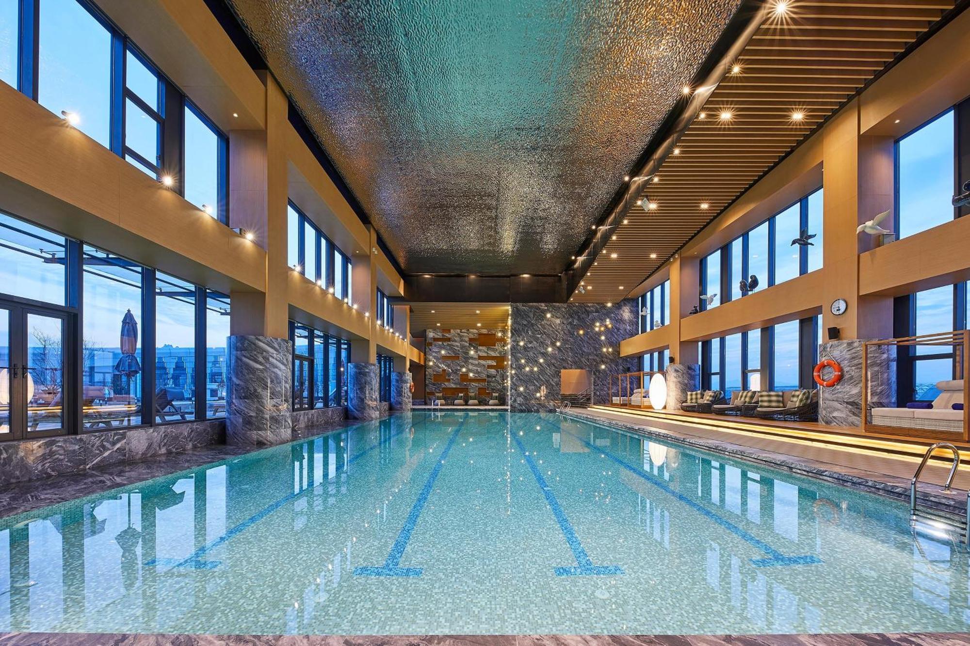 Hotel The Westin Qingdao West Coast Exterior foto